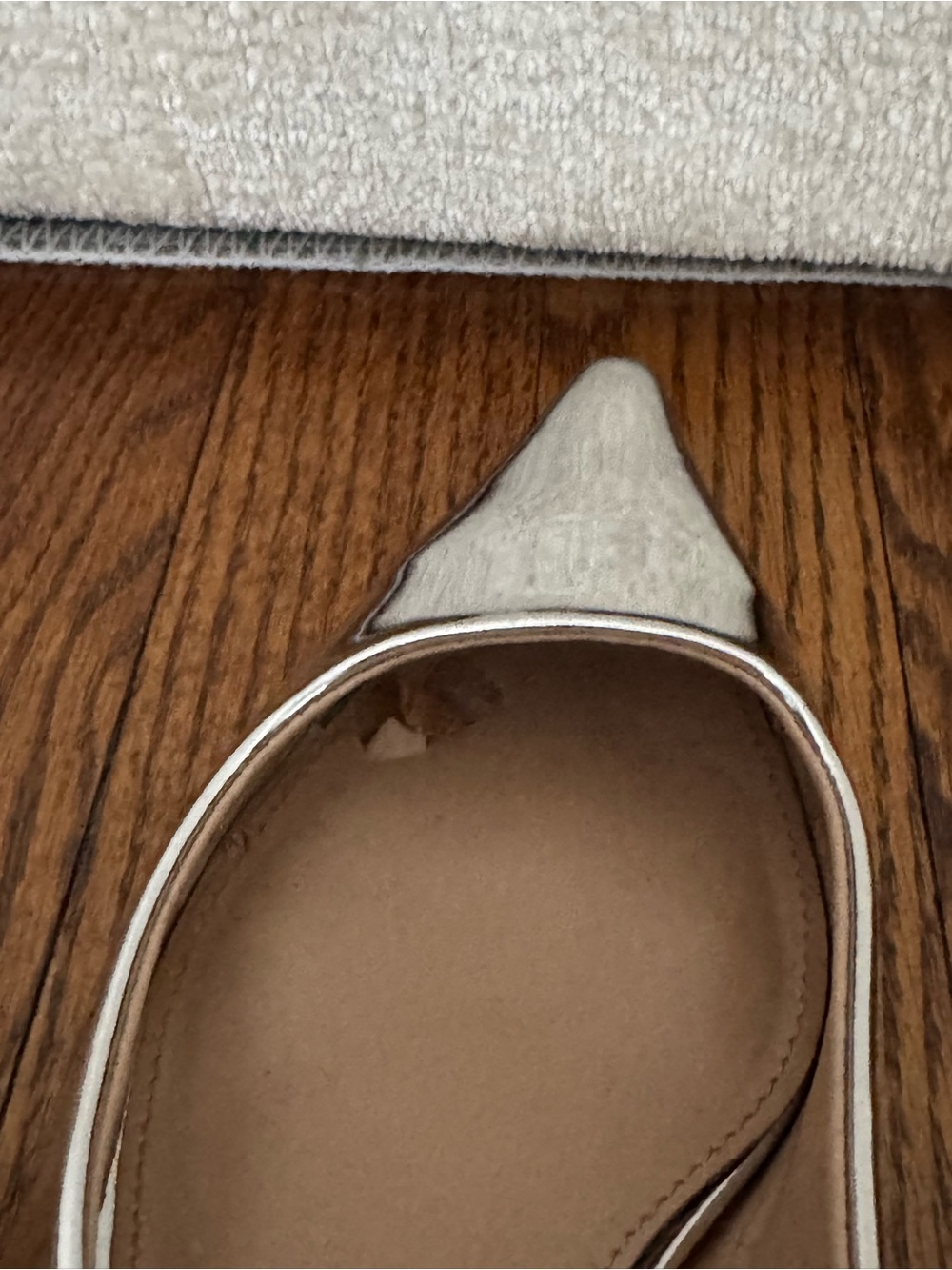 Steve Madden Silver Pointed Slingback Kitten Heels - Picture 9 of 10